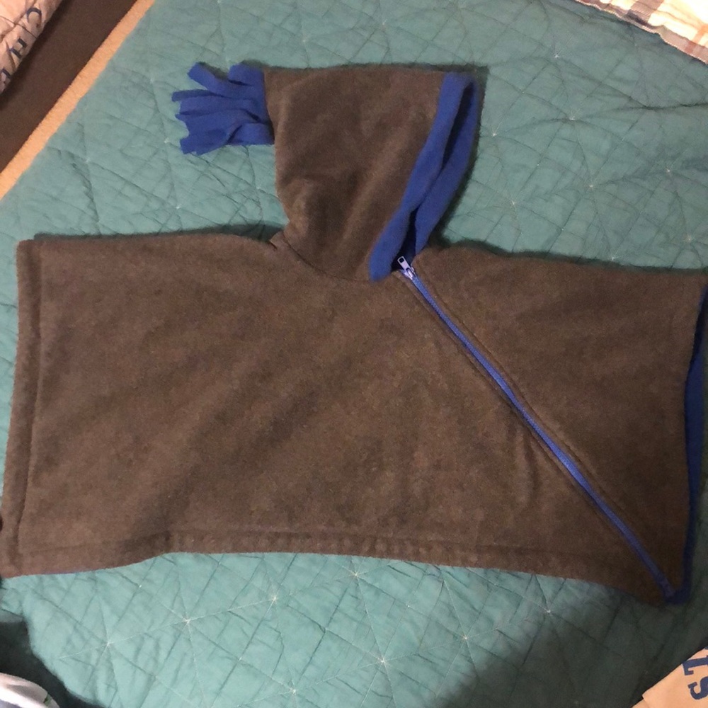 The car seat poncho